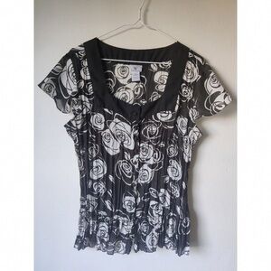Worthington Black and White Rose Print Blouse